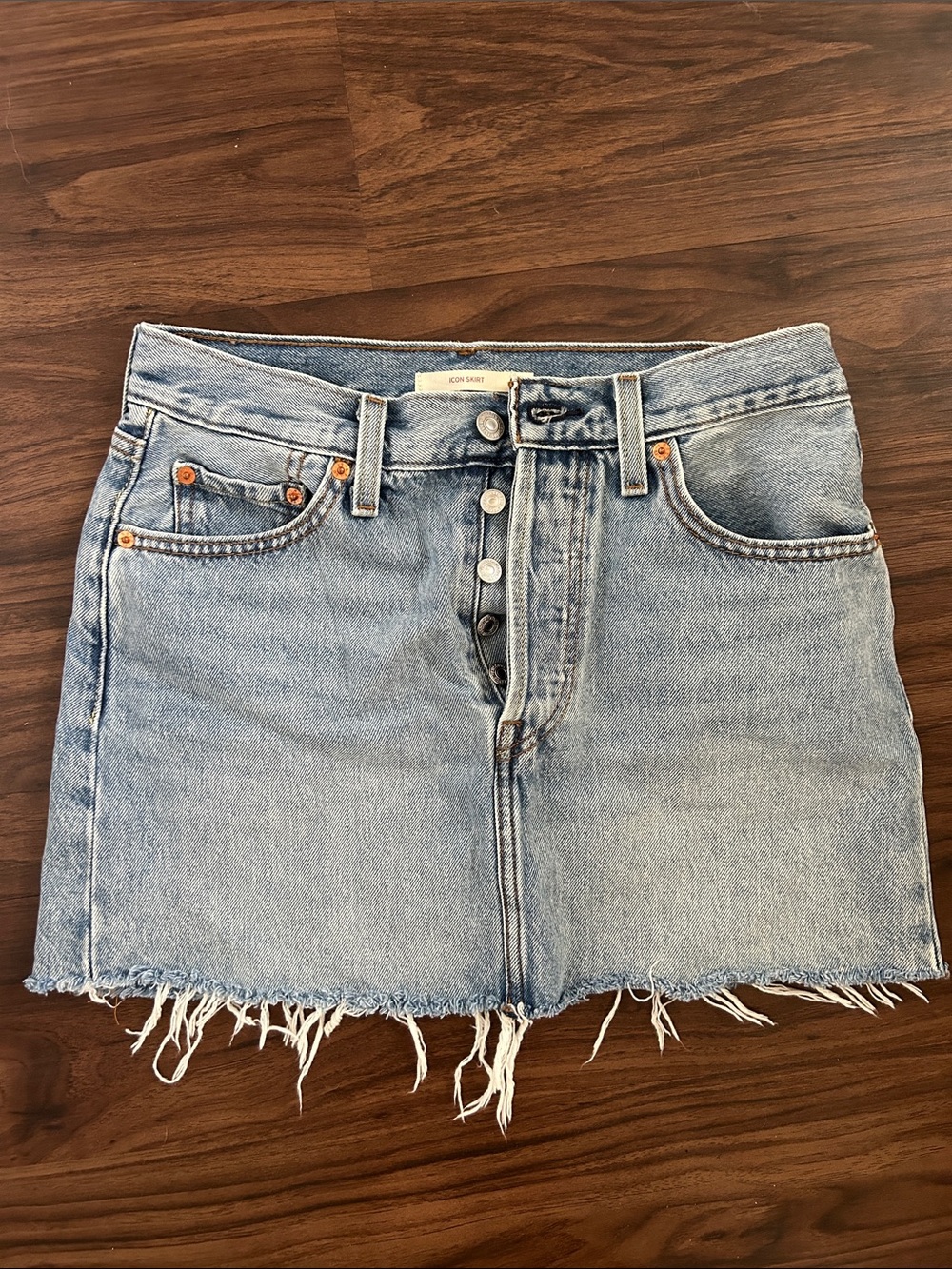 Levis icon skirt 26 denim vintage style